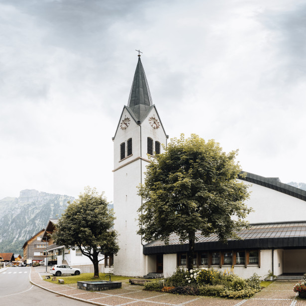 Kirche Mellau